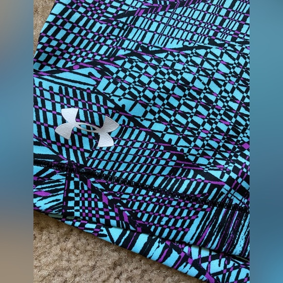 Under Armour shorty compression shorts, blue and purple, size L - Picture 3 of 5